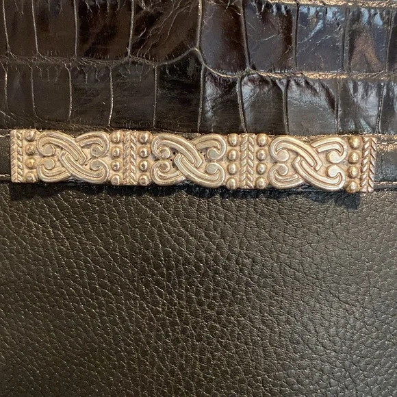 Brighton bucket bag - Picture 3 of 15